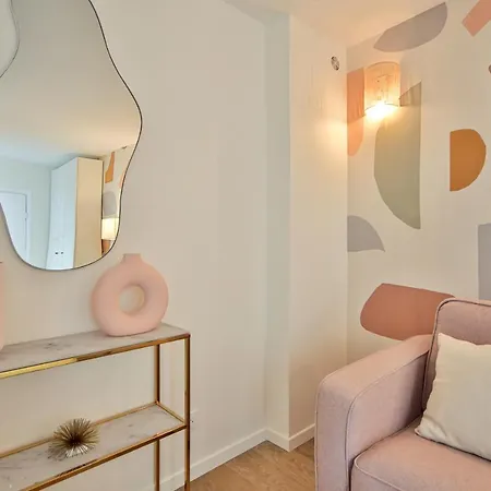 Grand Studio#fullequipped#jardin Luxembourg#necker Apartamento *