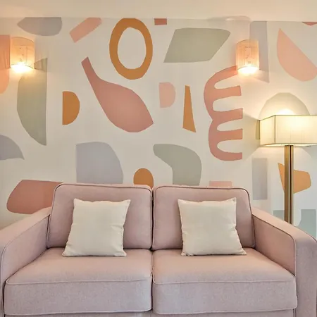 Grand Studio#fullequipped#jardin Luxembourg#necker